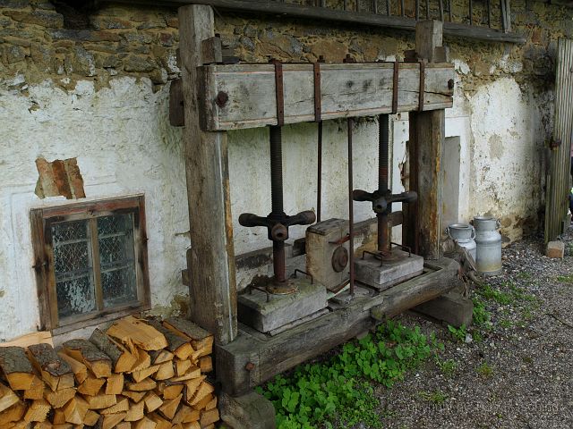 Most_Hofer_Garten_d_Geheimnisse_038.JPG